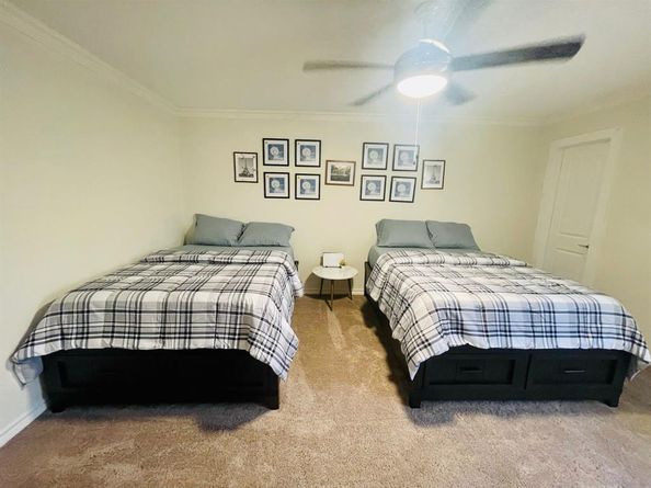 2605  Twinpost Court , Irving Texas 75062