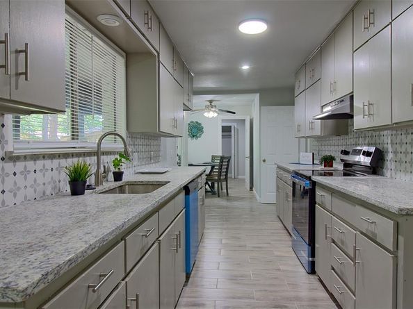 3404  Alhambra Drive , Forest Hill Texas 76119