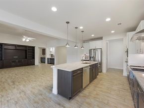 9921  Flint Way , Denton Texas 76207