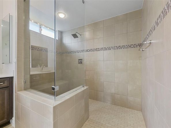 9921  Flint Way , Denton Texas 76207