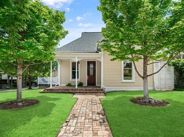 3601  Brown Street , Dallas Texas 75219