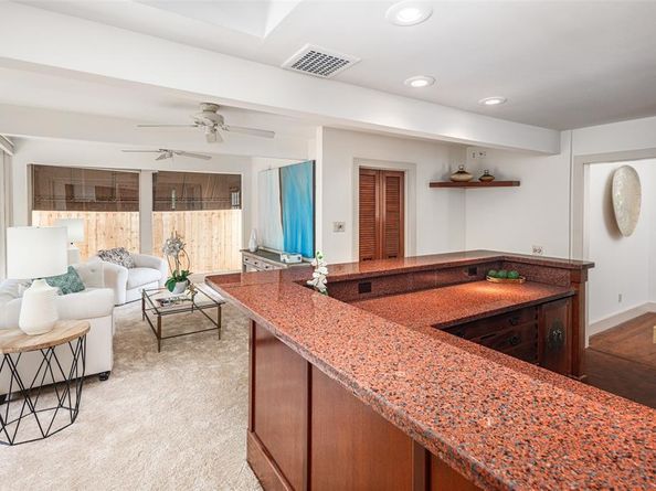 3601  Brown Street , Dallas Texas 75219