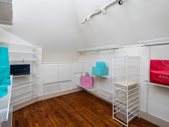 3601  Brown Street , Dallas Texas 75219