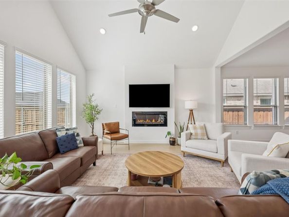 14708  Blanco Bistro Street , Fort Worth Texas 76052