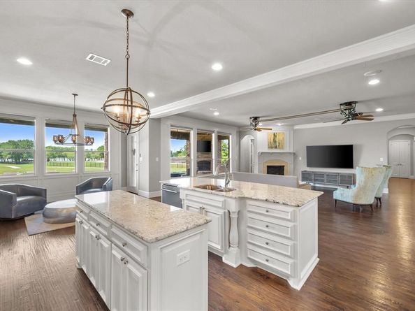 6412  Preferred Drive , Fort Worth Texas 76179