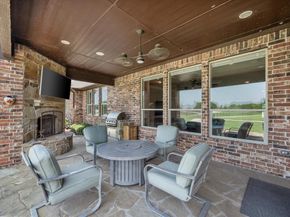 6412  Preferred Drive , Fort Worth Texas 76179