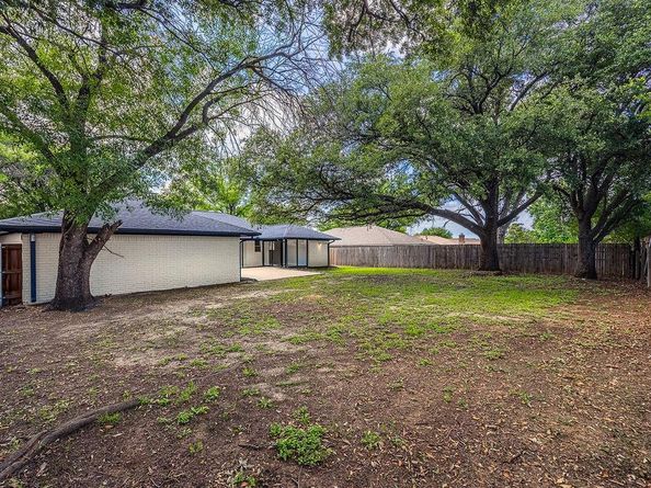 6509 S Hulen Street , Fort Worth Texas 76133
