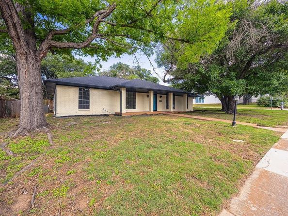 6509 S Hulen Street , Fort Worth Texas 76133