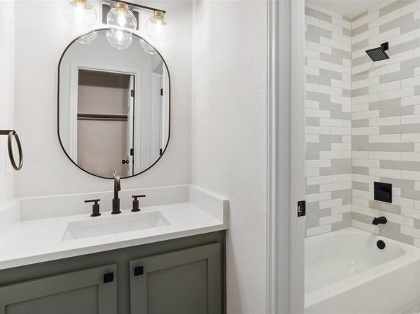 5501  Pandale Valley Drive , McKinney Texas 75071