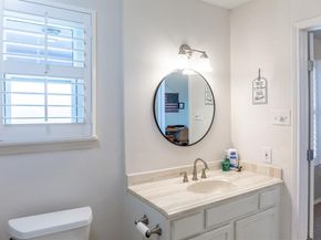 108 N Flaxseed Lane , Fort Worth Texas 76108