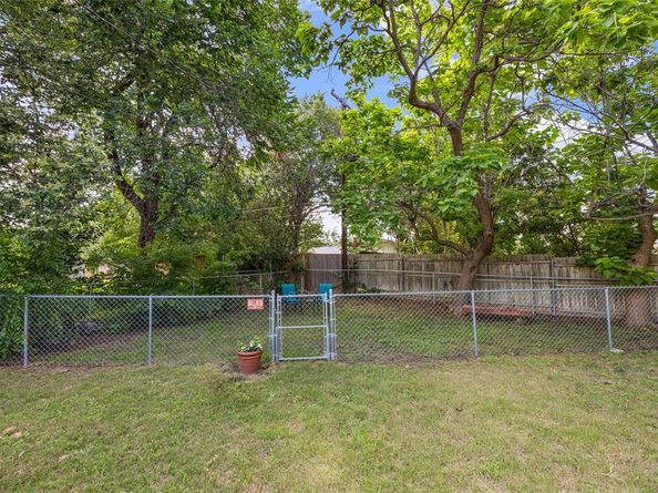 6404  Dakar Road W, Fort Worth Texas 76116