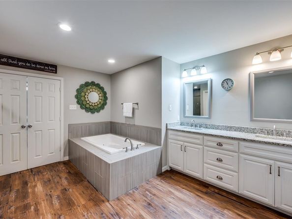 633  Woodland Street , Denton Texas 76209