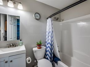633  Woodland Street , Denton Texas 76209