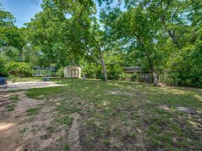 633  Woodland Street , Denton Texas 76209