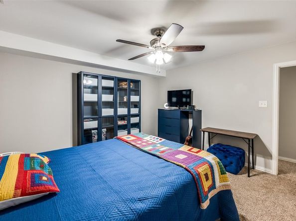633  Woodland Street , Denton Texas 76209
