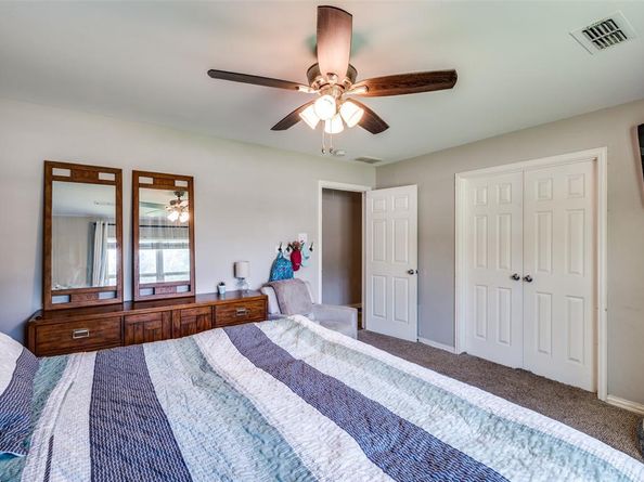 633  Woodland Street , Denton Texas 76209