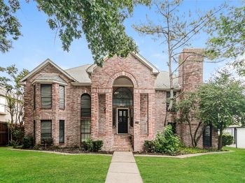813  Ridgemont Drive 