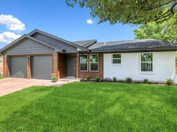 11143  Paddock Circle , Dallas Texas 75238