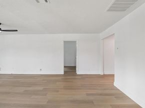 1105 N Sylvania Avenue , Fort Worth Texas 76111