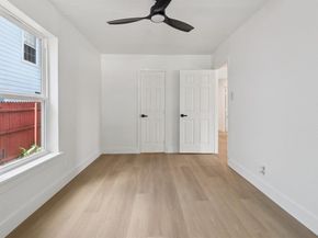 1105 N Sylvania Avenue , Fort Worth Texas 76111
