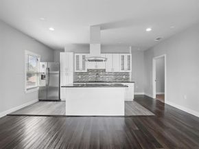 10315  Cimmaron Trail , Dallas Texas 75243
