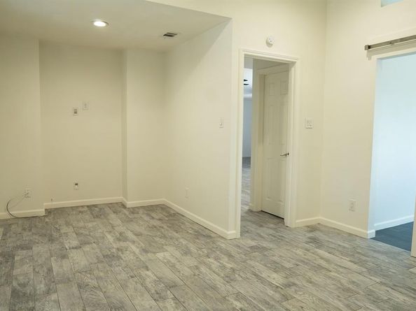 624  Mission Hills Drive , Arlington Texas 76018