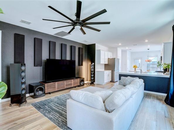 1113  Milfoil Drive , Justin Texas 76247
