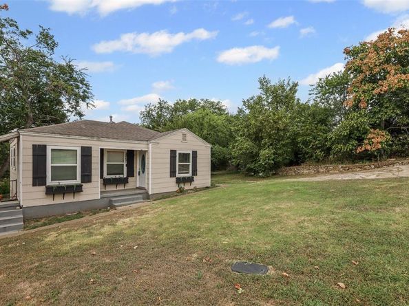 4867  Lawther Drive , River Oaks Texas 76114