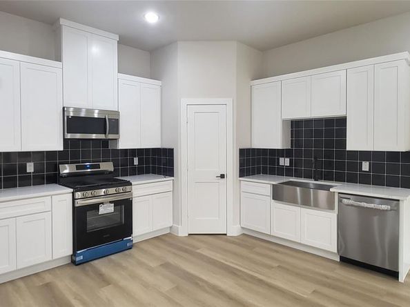 2348  Alsiddiq Drive , Irving Texas 75062