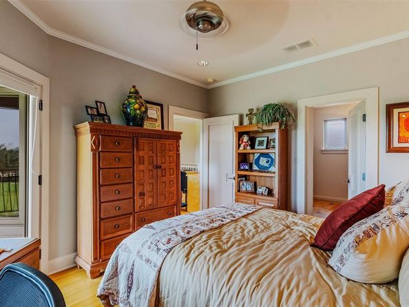 914  Amanda  , Mansfield Texas 76063