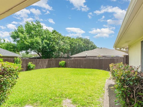 13426  Whispering Hills Drive , Dallas Texas 75243