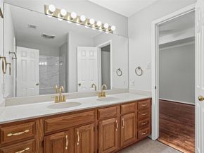5845  Westhaven Drive  B, Fort Worth Texas 76132