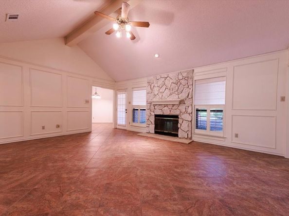 1115  Shady Oak Trail , Mansfield Texas 76063