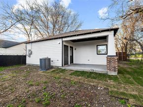 1315  Bessie Street , Fort Worth Texas 76104