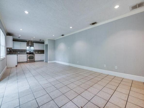 6909  Valhalla Road , Fort Worth Texas 76116