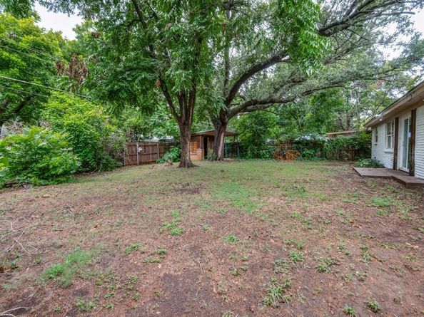 6909  Valhalla Road , Fort Worth Texas 76116