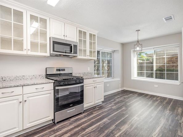 2111  Stein Way , Carrollton Texas 75007
