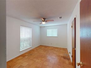 1550  Pamela Lane , Fort Worth Texas 76112