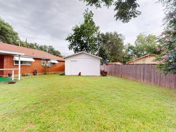 1550  Pamela Lane , Fort Worth Texas 76112