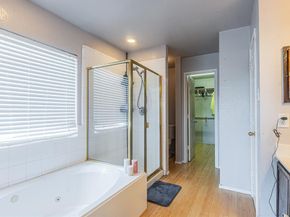2812 N Hampton Drive , Grand Prairie Texas 75052