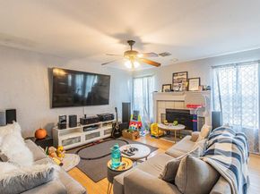 2812 N Hampton Drive , Grand Prairie Texas 75052