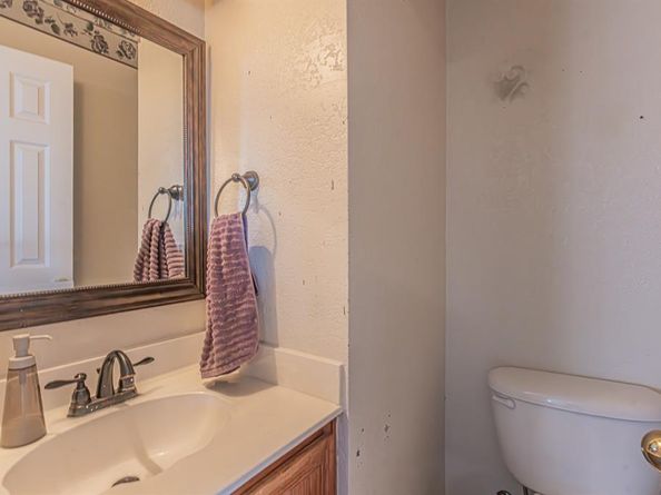 2812 N Hampton Drive , Grand Prairie Texas 75052
