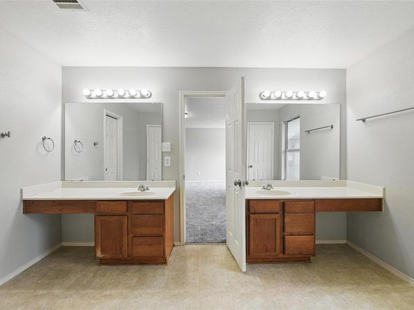 10408  Wooded Court , Fort Worth Texas 76244