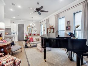 307  Sunset Lane  101, Fort Worth Texas 76114