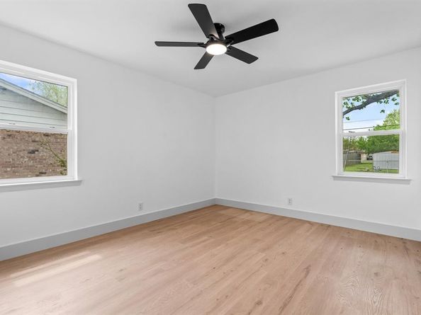 703  Caladium Drive , Mesquite Texas 75149