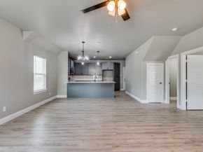2751  1st Street , Fort Worth Texas 76111
