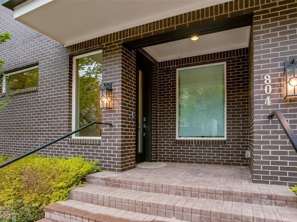 381 E Greenbriar Lane  804, Dallas Texas 75203