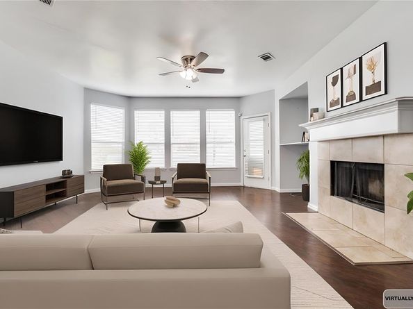 10117  Lakeview Drive , Providence Village Texas 76227