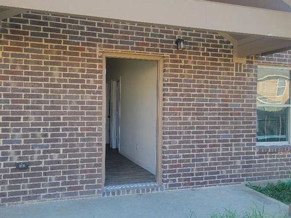 14247  Greenhaw Lane , Dallas Texas 75253