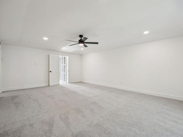 9310  Mill Hollow Drive , Dallas Texas 75243